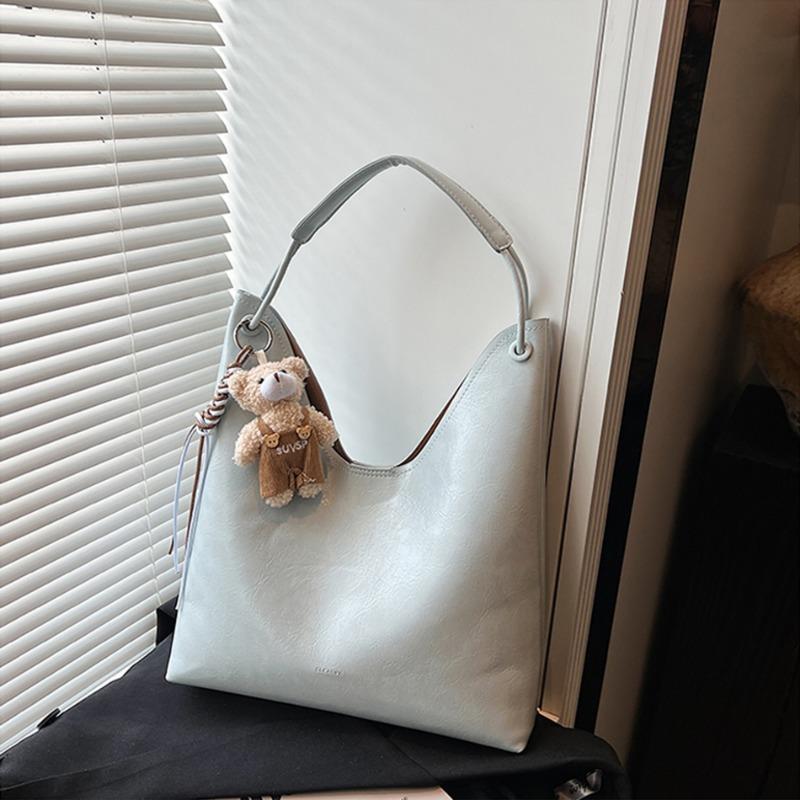 Spring texture fashion bag large capacity bag women's new armpit bag trendy simple shoulder crossbody tote bag