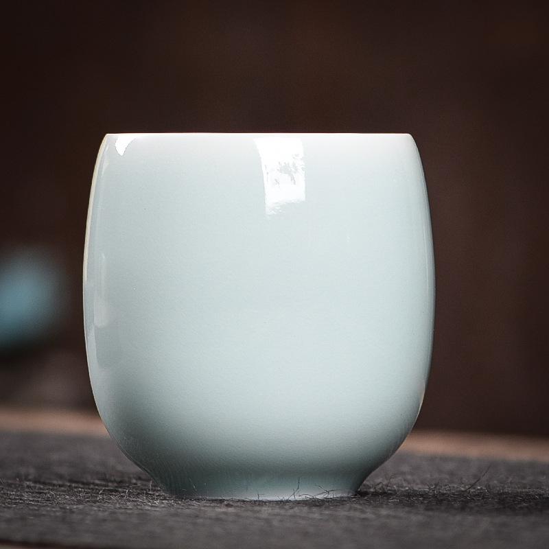 Ceramic Tea Cup, Creative Kung Fu Set with Ice Crack Glaze Pattern, Six Color Options, Celadon Main 210ml