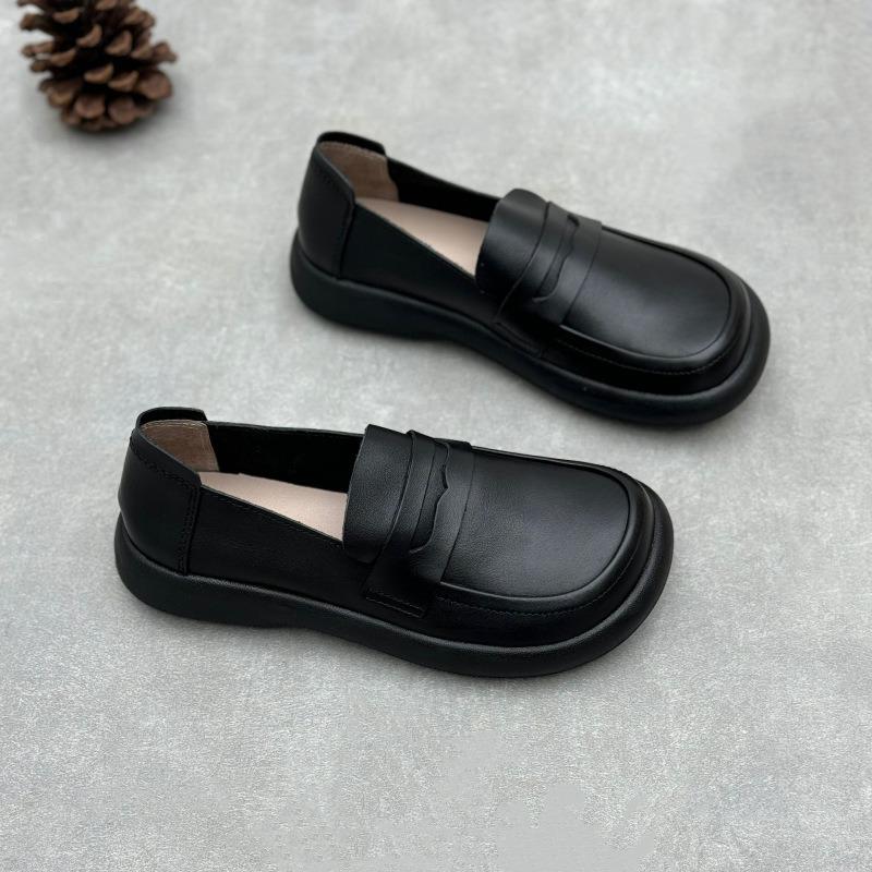 Women's Loafers Retro Round-toed Flat One-foot Shoes