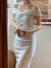 Neue Elegante Party Kleid Frauen Ein-schulter Schlank Falte Midi Weiß Weibliche Kleider 2023 Satin Hüfte Paket Club straße Dame Robe
