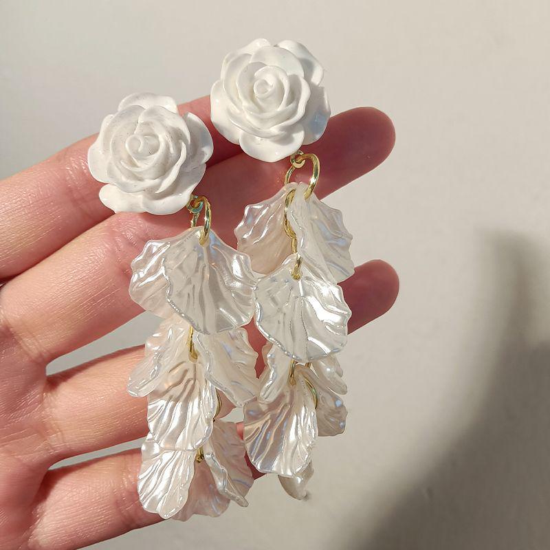 2024 Women's Petal Tassel Dangle Earrings - Popular Summer Style