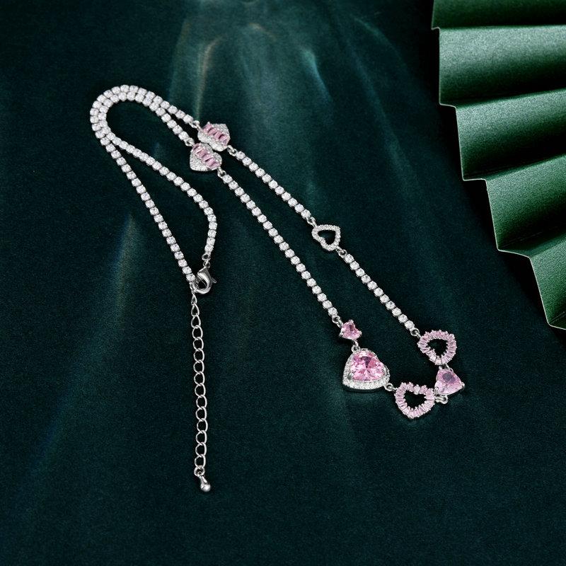 

Женское ожерелье в стиле легкой роскоши, модная цепочка на ключицу, серьги, микроинкрустация цирконием, полый кулон в виде сердца с кисточкой, набор ювелирных изделий