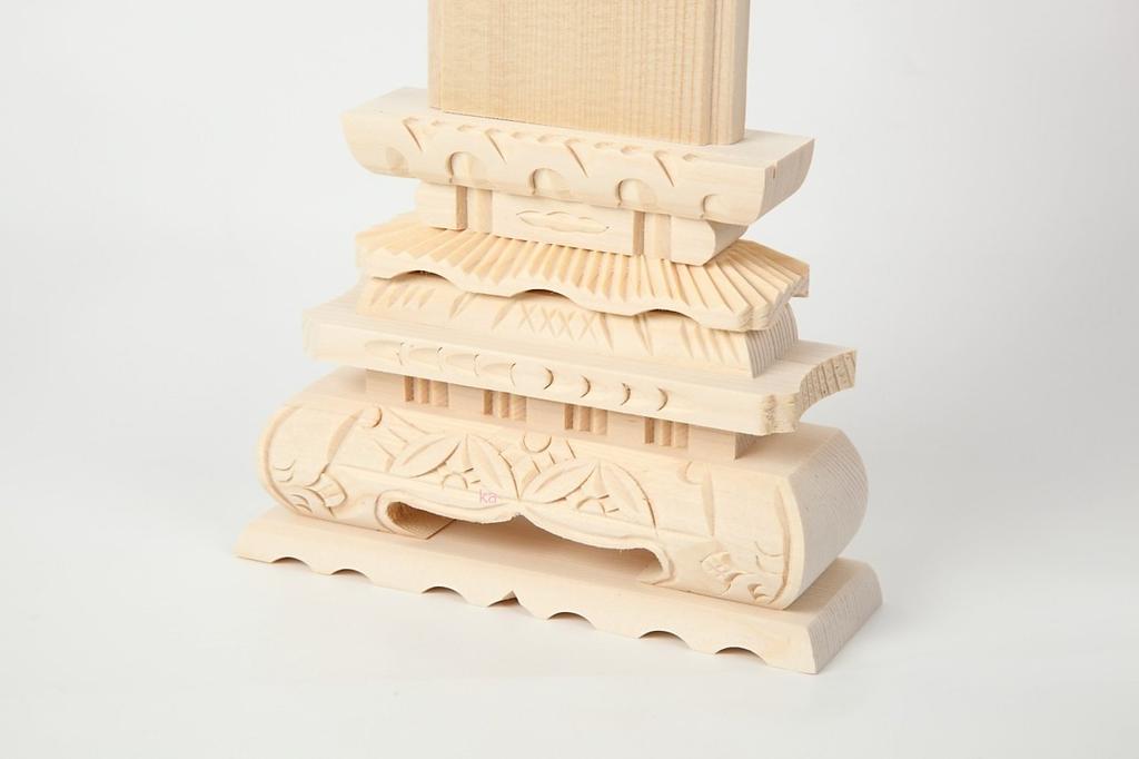 Kamakura Yorozuya White Wood Memorial Tablet, Large, Medium, and High Rank, Dimensions: Plate 1.303cm, Total Length 41.2cm, Width 15cm, Funeral,