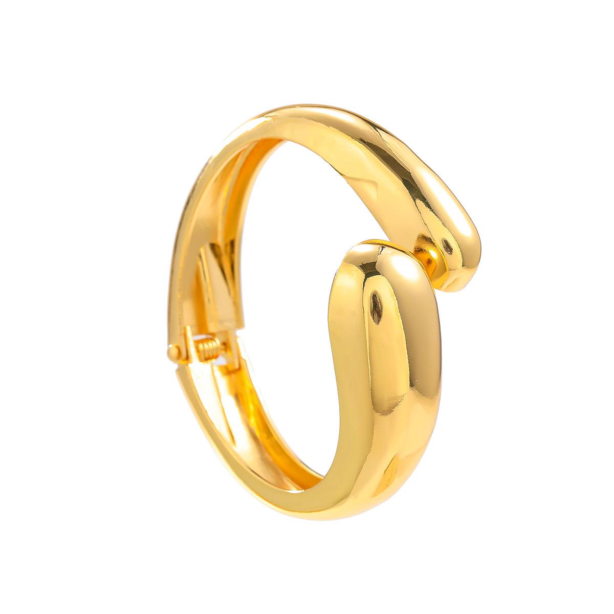 

Изысканный женский массивный браслет из сплава - Высококлассный, глянцевый, дизайн открытой манжеты золотой