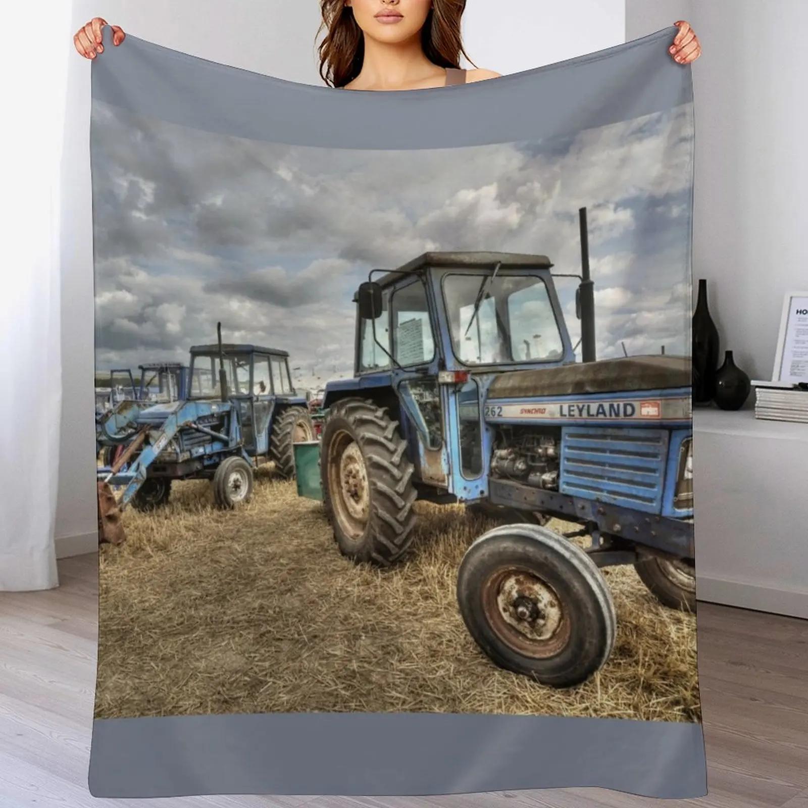 

Leyland Tractors Throw Blanket Outdoor Soft Blanket for Picnic Beach Camping 102x76cm(40x30in)