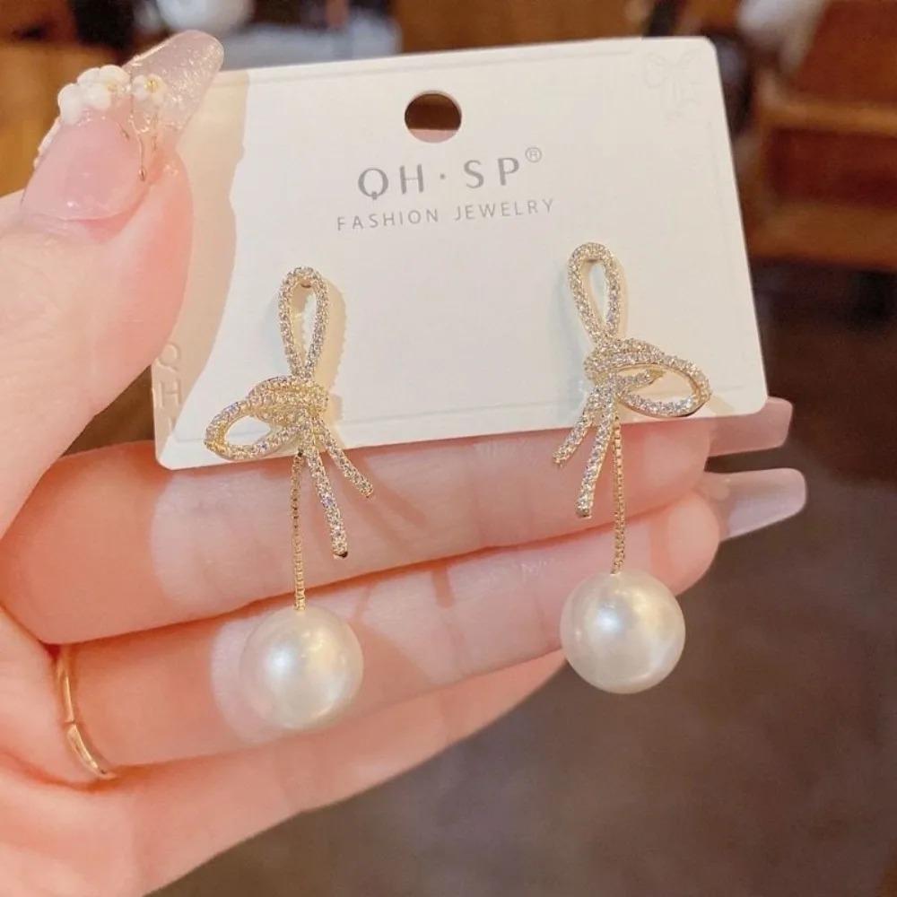 Sweet Temperament Shining Zircon Bow Imitation Pearl Stud Earrings for Women Charm Bride Wedding Engagement Jewelry Accessories