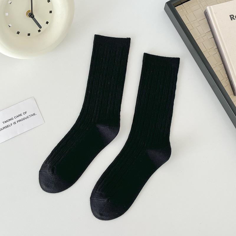 

Women s Autumn and Winter Woolen Mid-calf Socks with Twisted Texture, Solid Color, School Style, Pile Socks 1 pair чорний