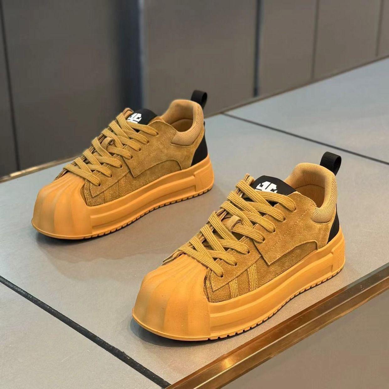 

European Autumn Trend Thick Sole Men s Suede Sneakers (2025) Size 42 коричневий