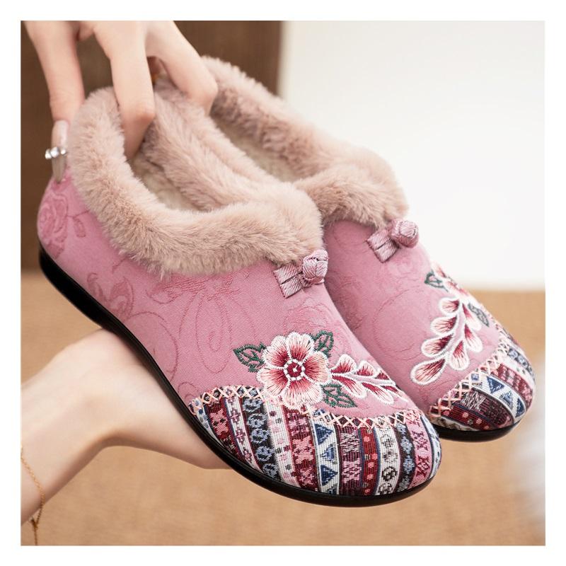 Women's Winter Velvet Thick Cotton Shoes Embroidered Casual Shoes