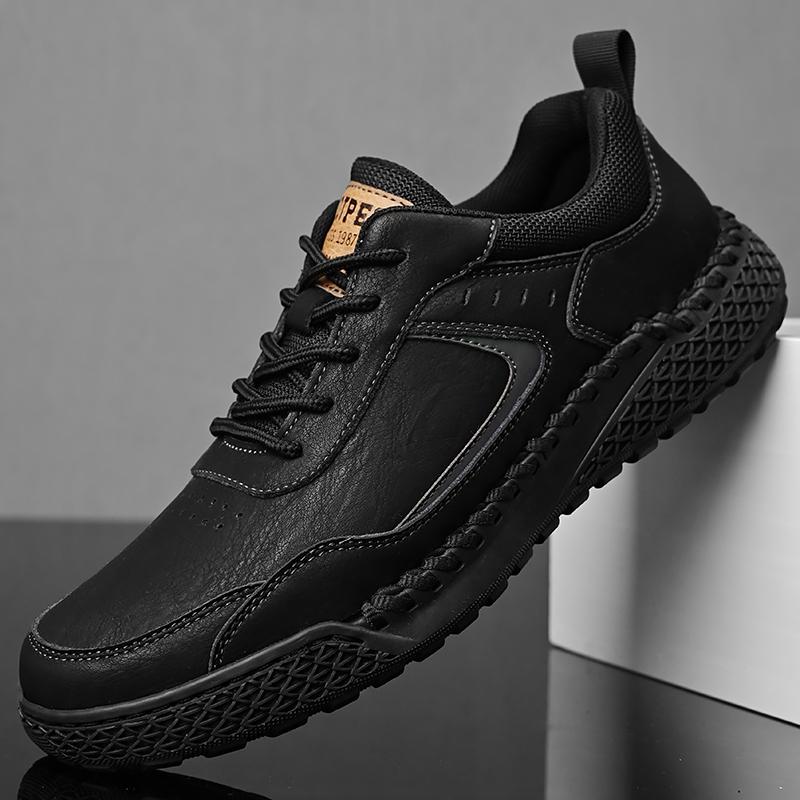 Fashion Hot Selling Men's Genuine Leather Casual Shoes Europe America Thick Soled Outdoor Hiking Shoes Massage Soles Men's Sports Shoes