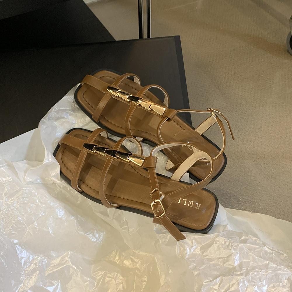 Модные женские босоножки с открытым носком — фото 7