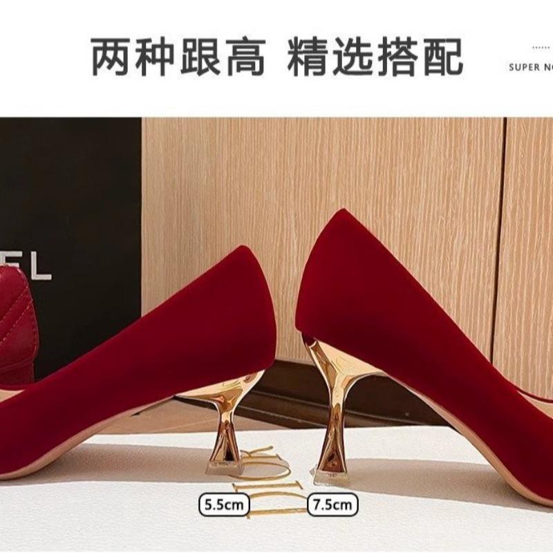 Autumn new retro red single shoes women's thin heels, light mouth high heels, bow embroidered clothes, bridal shoes