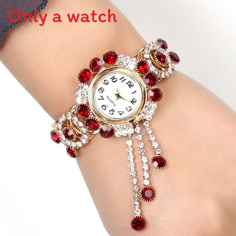 Fashion Gold Bracelet Watch For Women With Quartz Movement And Sparkling Accents