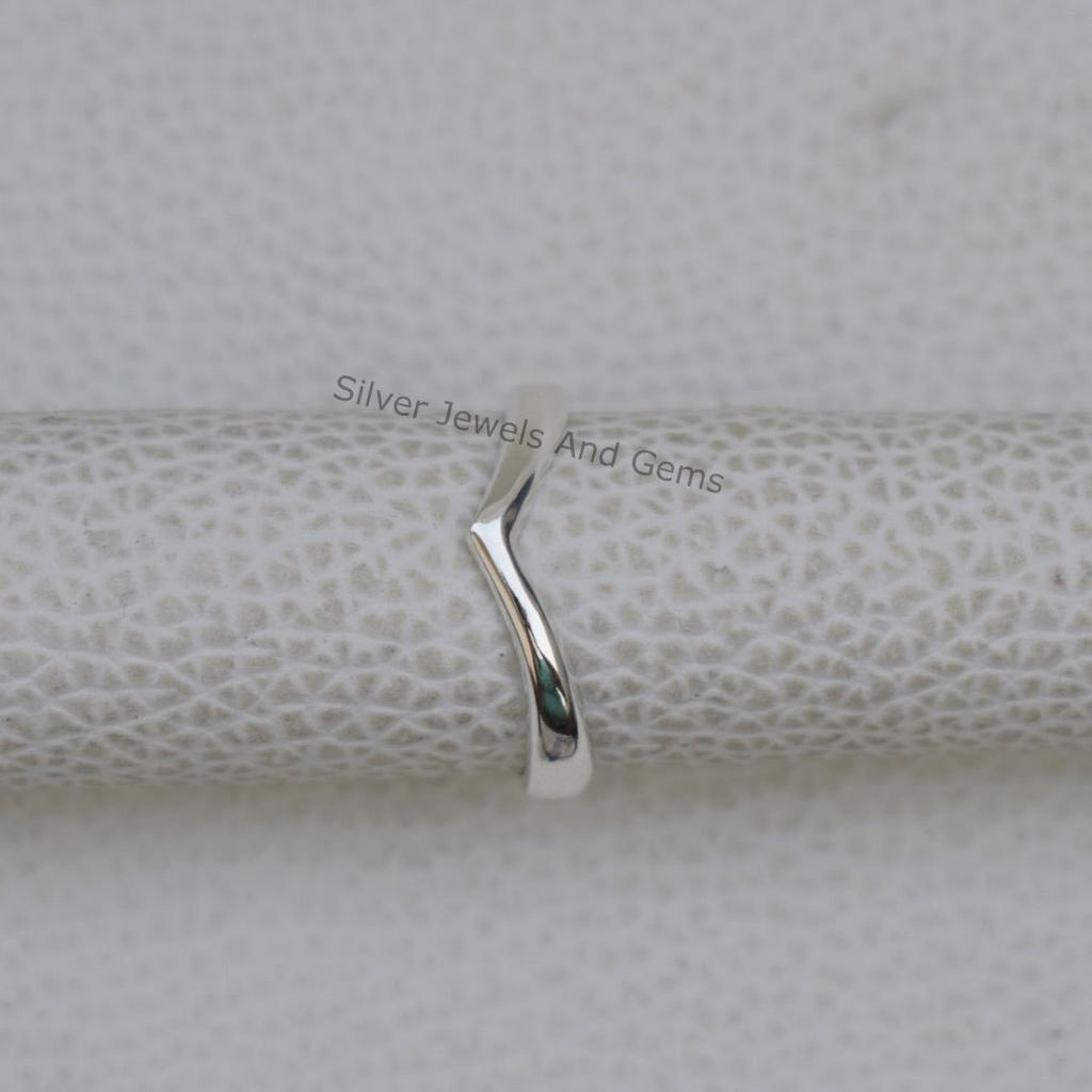 Sterling Silver Chevron Ring, Handmade Stackable Thumb Ring