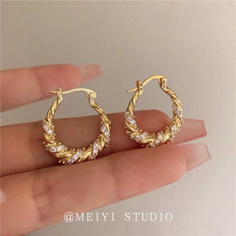 Minimalist Retro French Metal Rhinestone Circle Wrap Earrings