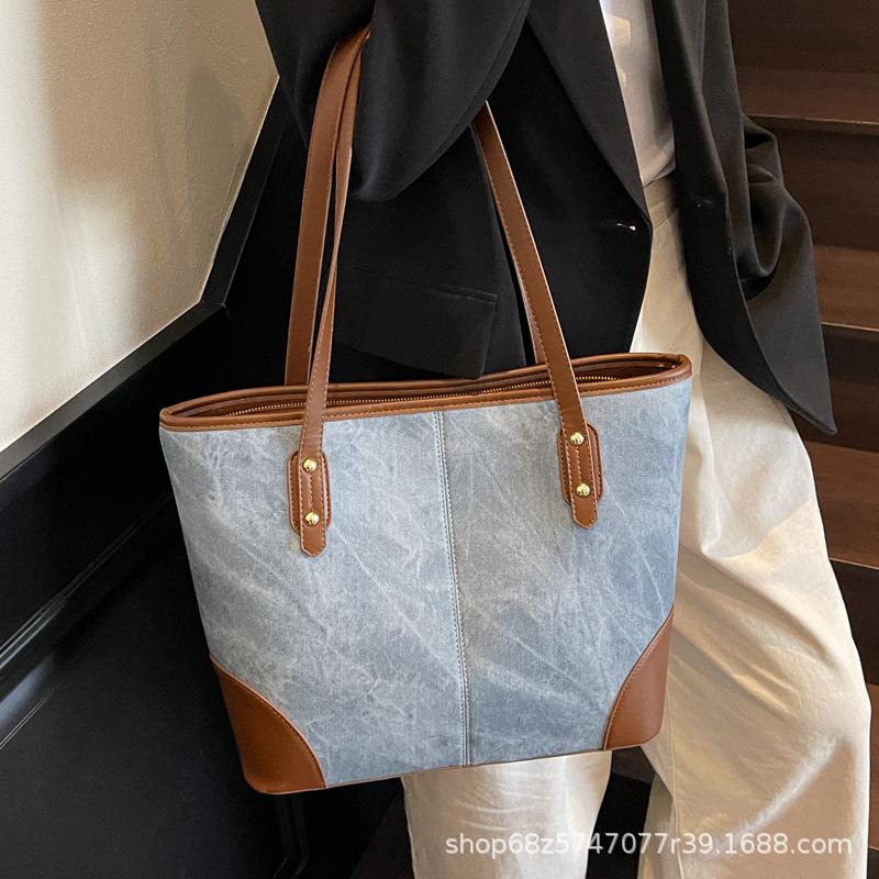 Fashion large-capacity tote bag women's 2025 new trendy autumn and winter versatile casual shoulder bag commuter high-end bag