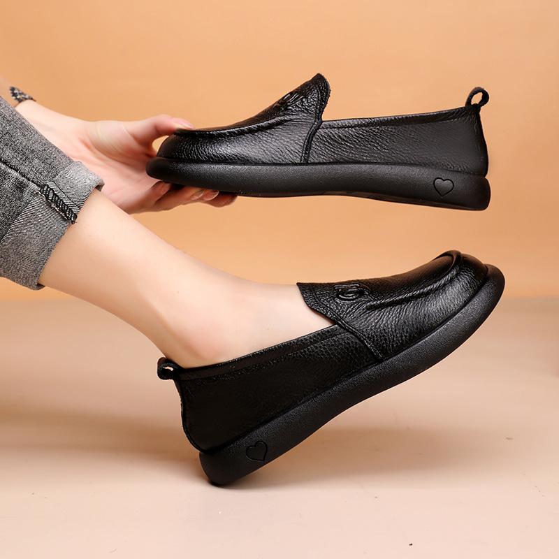 Genuine Leather Women Flats Woman Casual Shoes Loafers Female Slip-on Boat Shoes,Mother's Shoes
