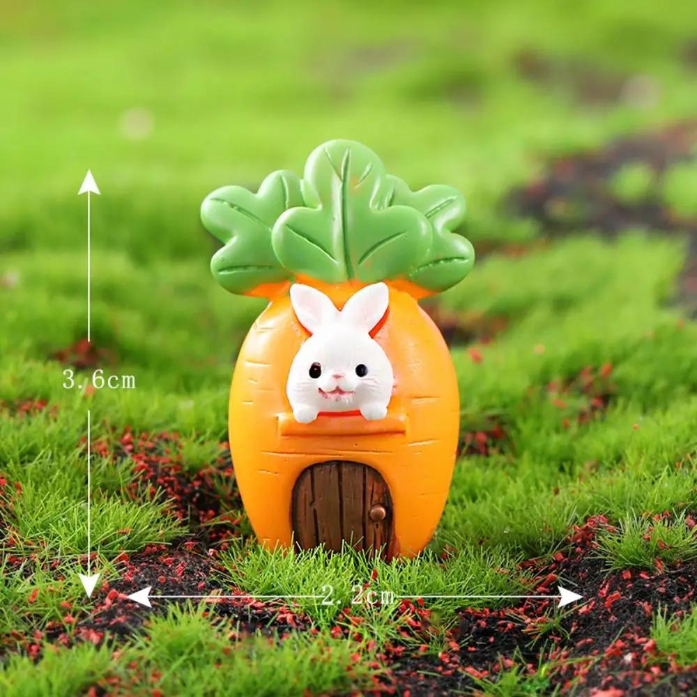 Cartoon Carrot Rabbit Figurines Realistic Resin Bunny Micro Landscape Ornaments Handmade Mini Mini Carrot Decoration