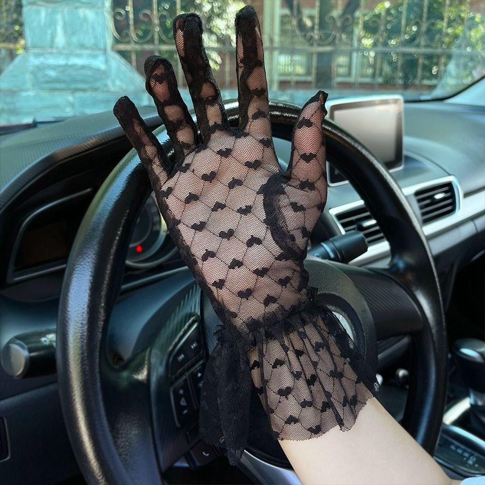 

Heart Embroidered Sunscreen Gloves Ruffles Lace Gloves Breathable Sun Protection Gloves Cycling