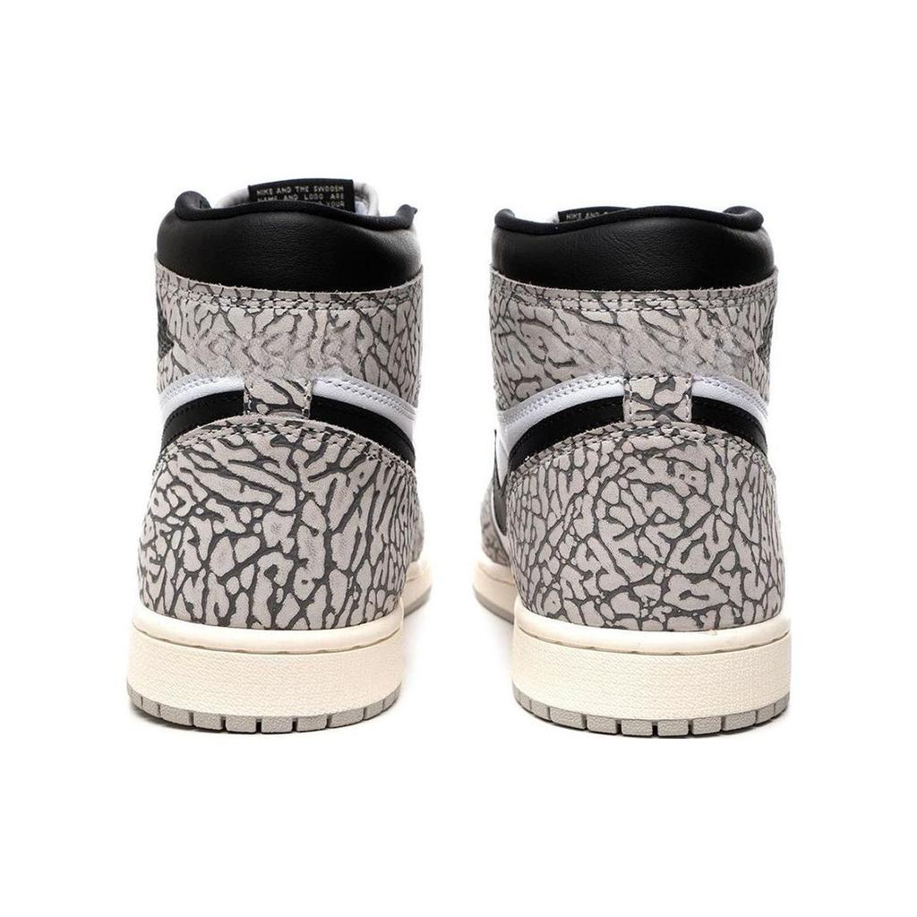 Air Jordan 1 Retro High OG White Cement Unisex Sneakers Grigio Tech-Grigio Mussola DZ5485-052