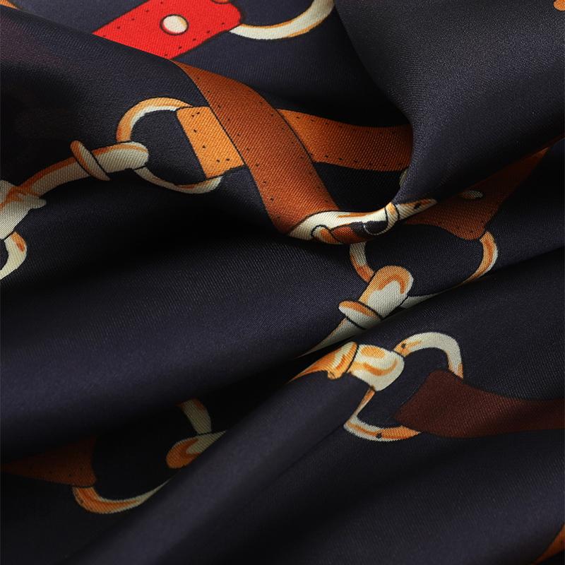 Foulard Carré en Soie Luxe 70 cm Pour Femmes; Cravate en Satin Imprimée; Bandana pour Cheveux Poignet; Foulard Châle Enveloppement Hij Écharpe.