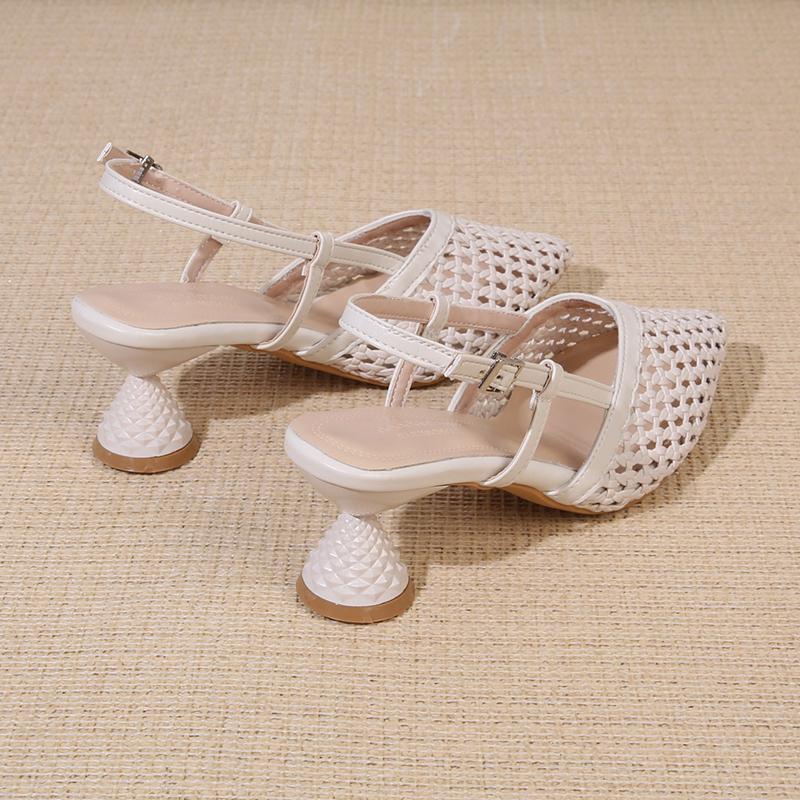 New French Niche Temperament Mid-heel Cut-out Woven One-line Buckle Strap High Heels Pointed Toe Shallow Mouth Sandals