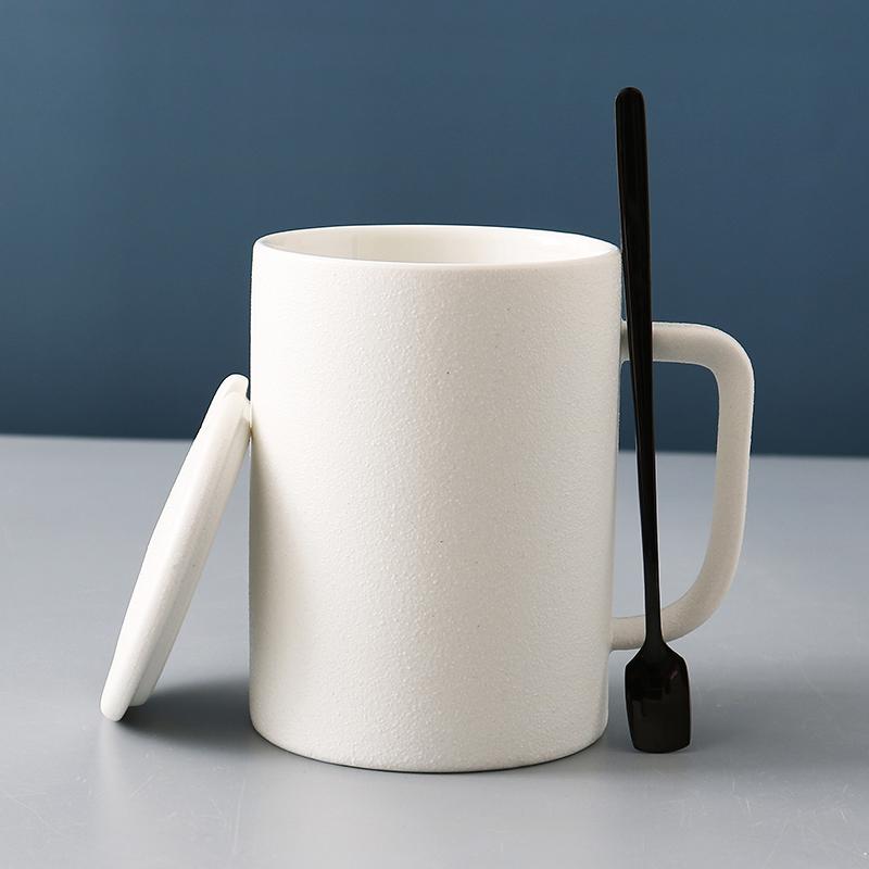 Retro Style Personalized Frosted Ceramic Mug Japanese Home Black Breakfast Cup with Lid and Spoon Office Mugs