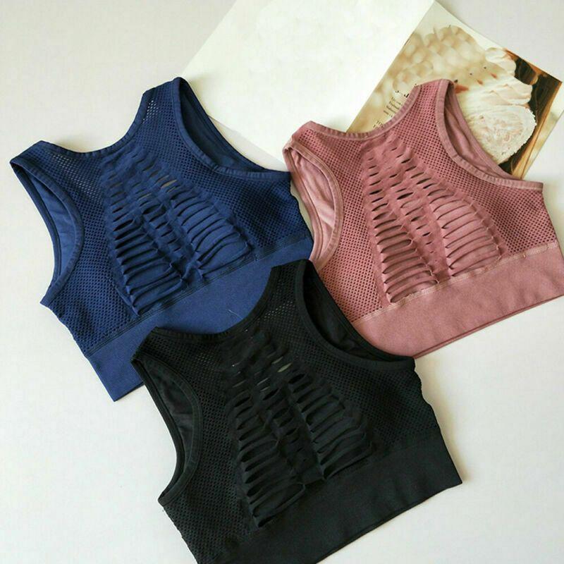 Women's Ultra-light Breathable Mesh Padded Sports Bra For Gym And Yoga Activities