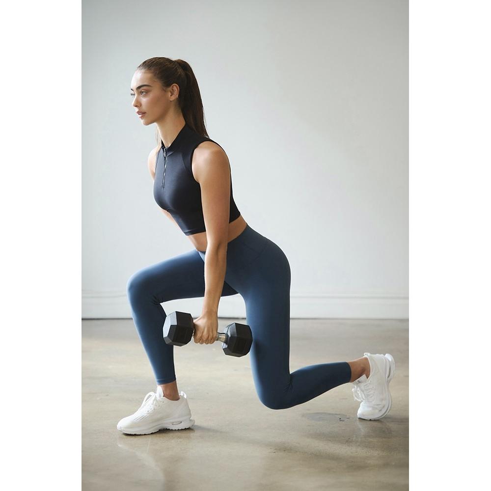 

Топ ANDAR Air Cooled Half Neck с застежкой-молнией и укороченным вырезом