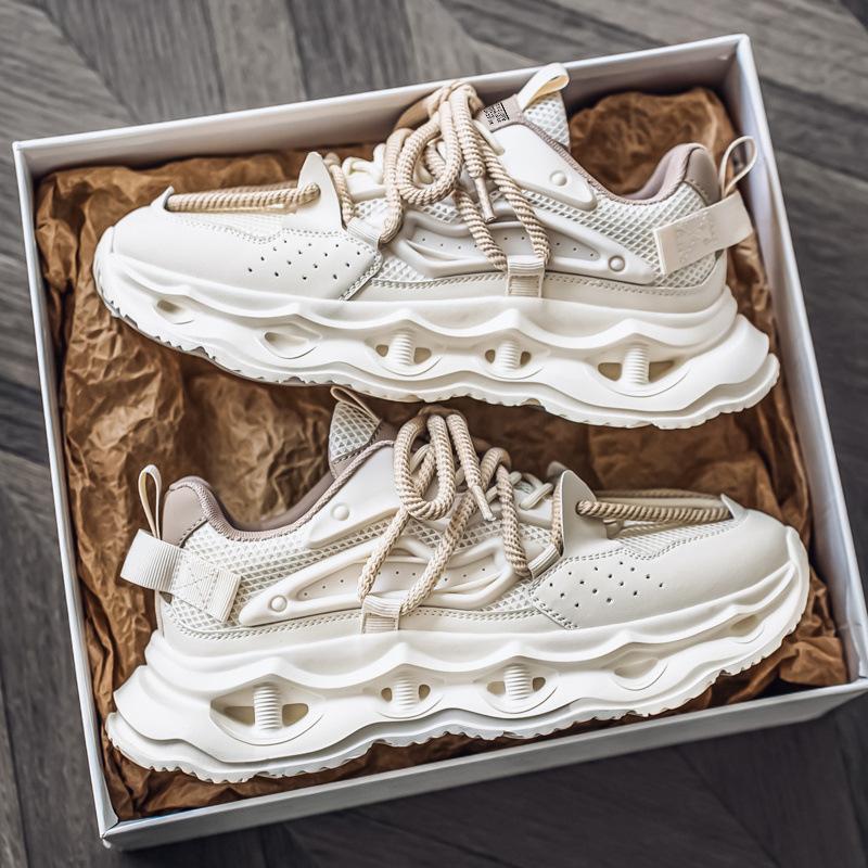 Fashion Men Sneakers  New Mesh Breathable Outdoor Non Slip Running Shoes Fashion Height Increase Lace Up Casual Shoes