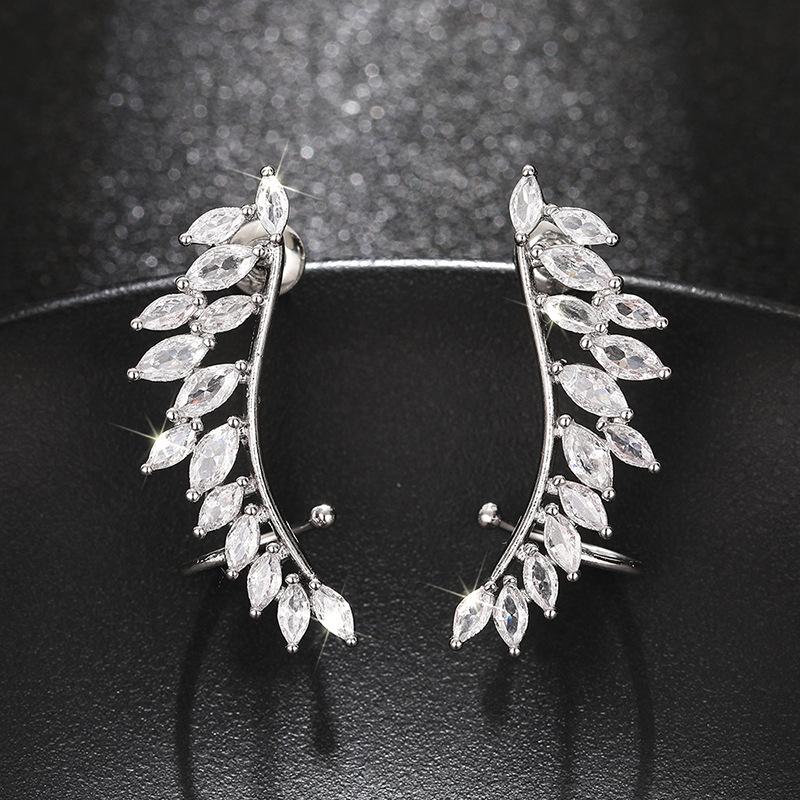 Direct supply of horse eye zircon leaf stud earrings, personalized wing shape ear bone clips, niche design versatile earrings