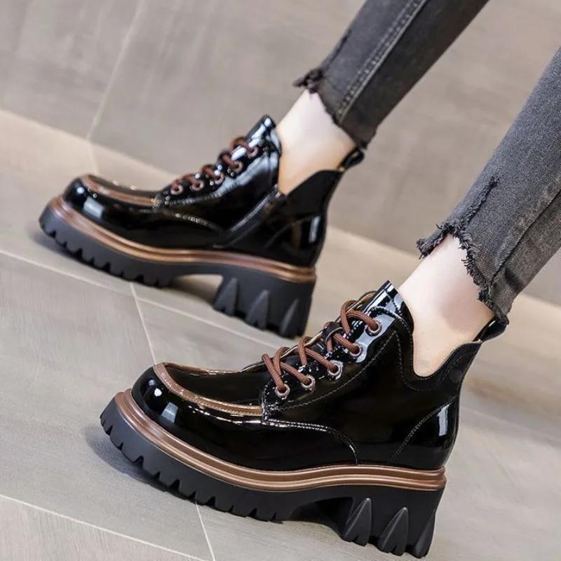 Fashion Booties with Laces Lace-up Female Short Shoes Round Toe Platform Punk Style Combat Chunky Women's Ankle Boots High Quality Sale