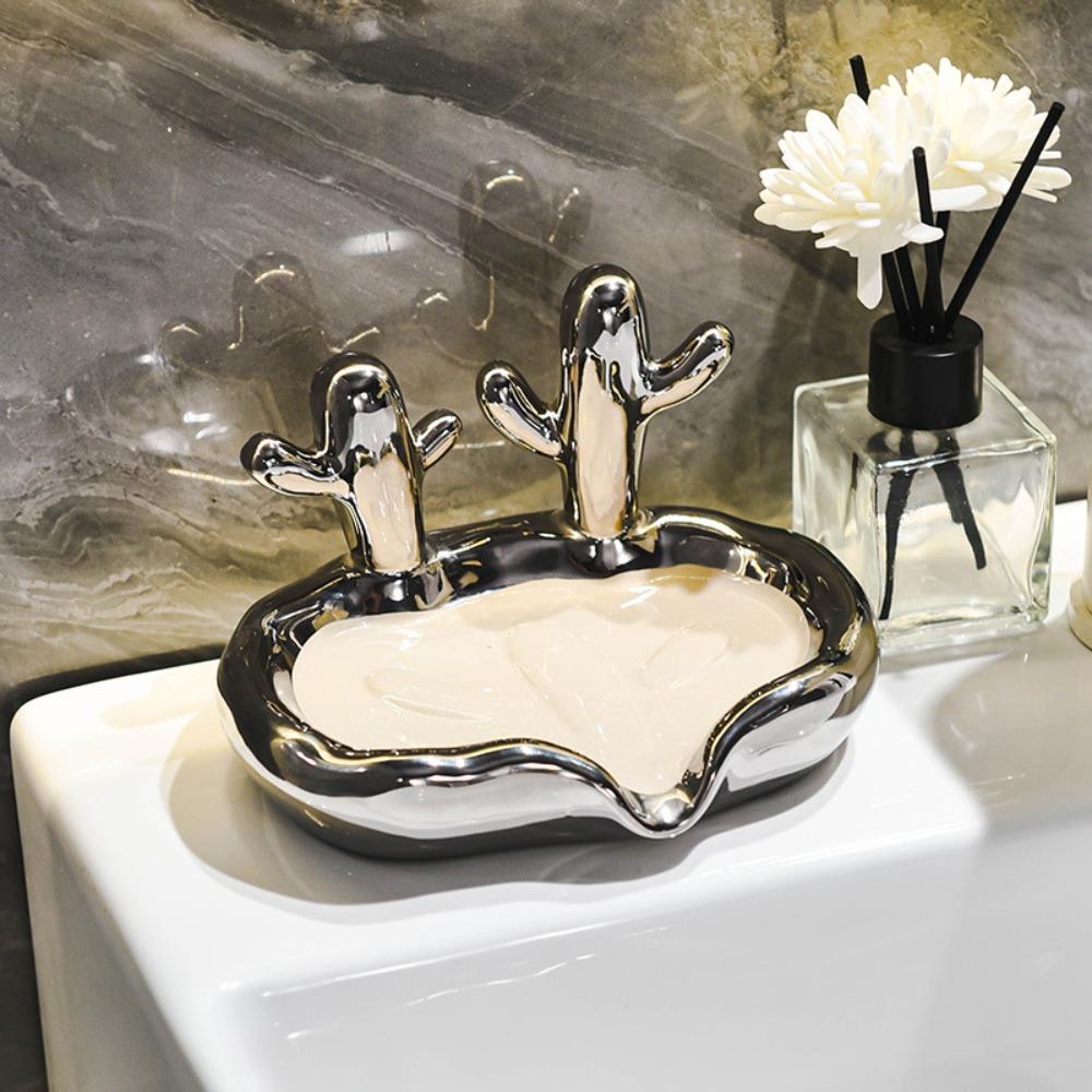 Creative Soap Dish Luxury Soap Draining Shelf Fashionable Cacti Ceramic Soap Box  Bathroom