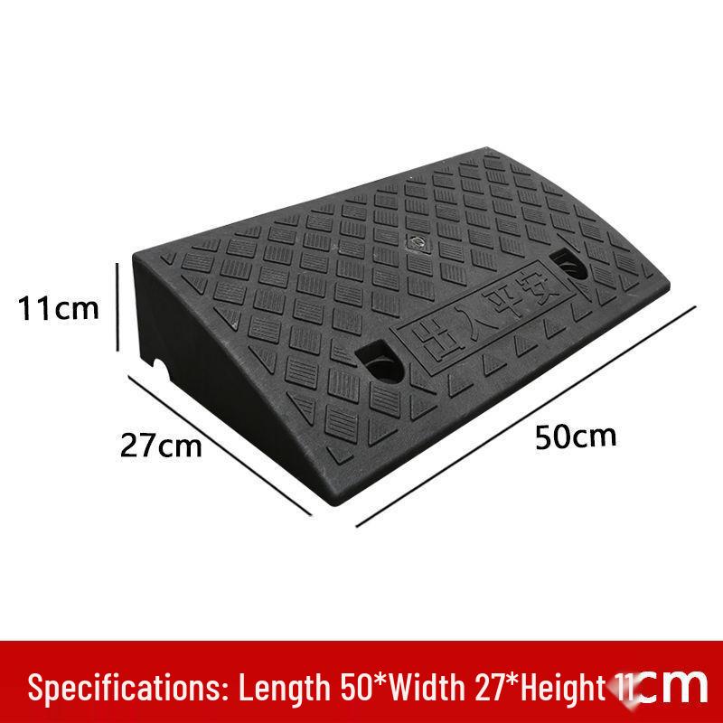 Plastic Ramp Pad: Car Uphill Climbing Slope Curb Threshold Speed Bump Step.
