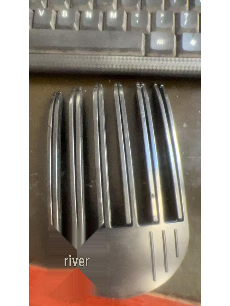 Korean Style Wind-Sculpted Updo Hair Clip for Women 2025: Fluffy Comb Pad for Forehead Bangs & High Skull Top