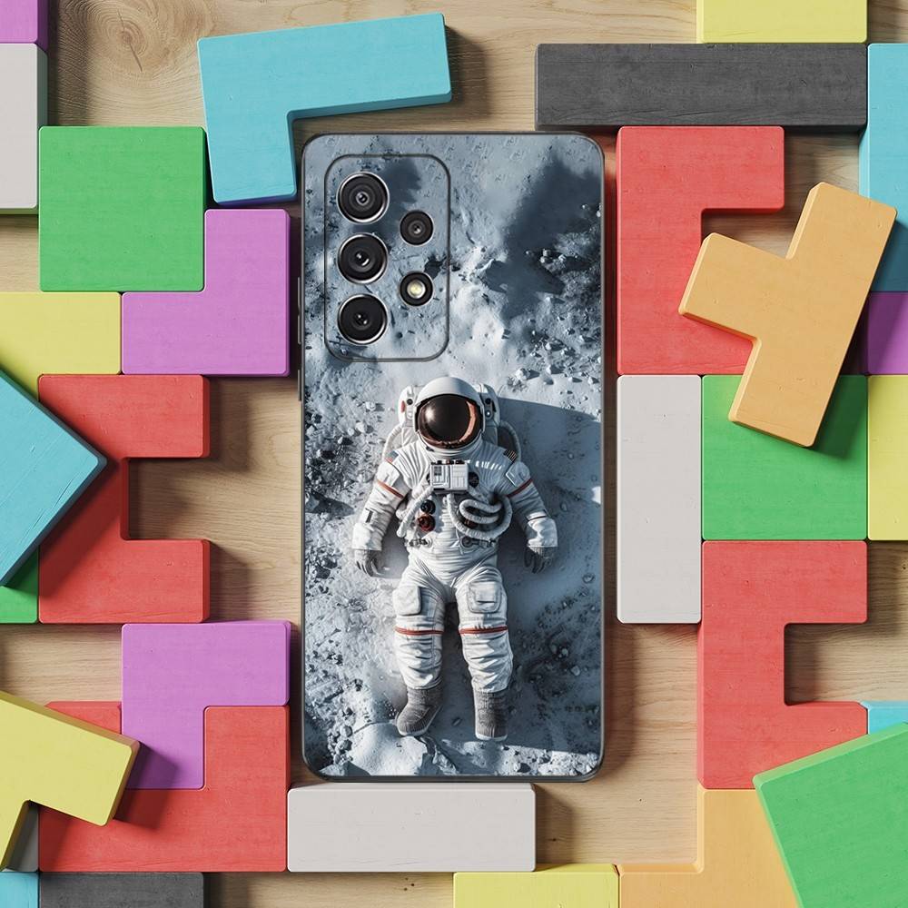 Cute Cartoon Astronaut Phone Case For Samsung S9,S10,S20,S10,S21,S25,S24,S23,Ultra,FE,Plus,Lite,Soft Silicone Black Cover