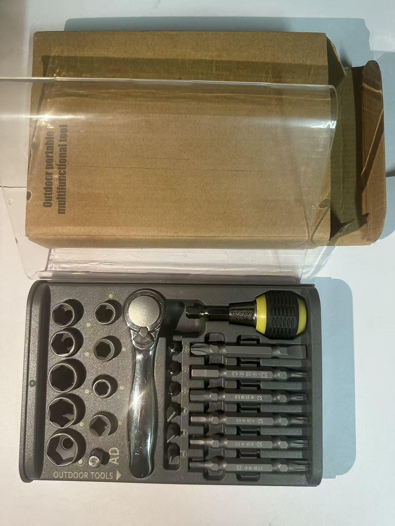 30-in-1 Multifunctional Ratchet Screwdriver Set with S2 Magnetic Bits and Wrench 30-in-1 Ratchet Screwdriver