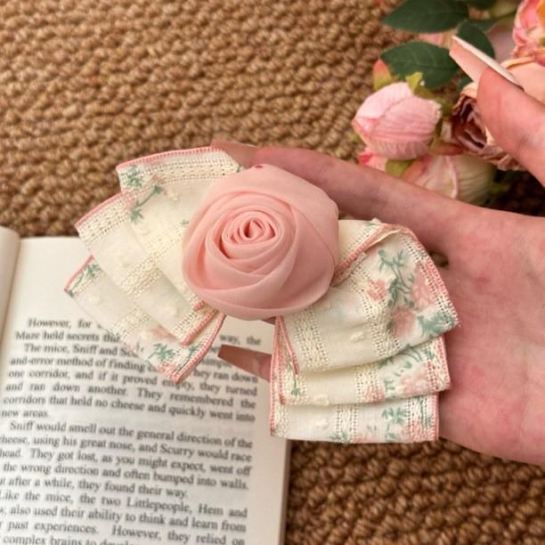 Große Farbverlauf Seidenrose Haarspange - 3D Blumendesign für Frauen, Perfekt für Fotos am Meer