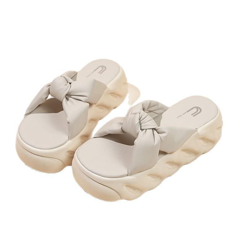 2025 new high-end cool slippers women's summer wear thick bottom heightening skirt sponge beach slippers