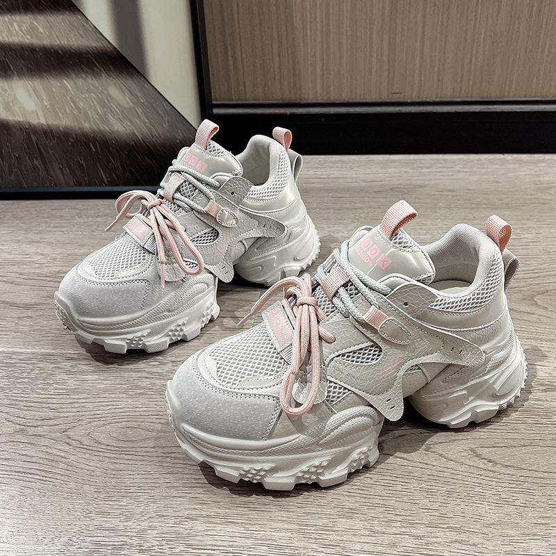 Hong Kong thick sole heightening small dad shoes women 2025 autumn new real soft leather retro trend sports and leisure