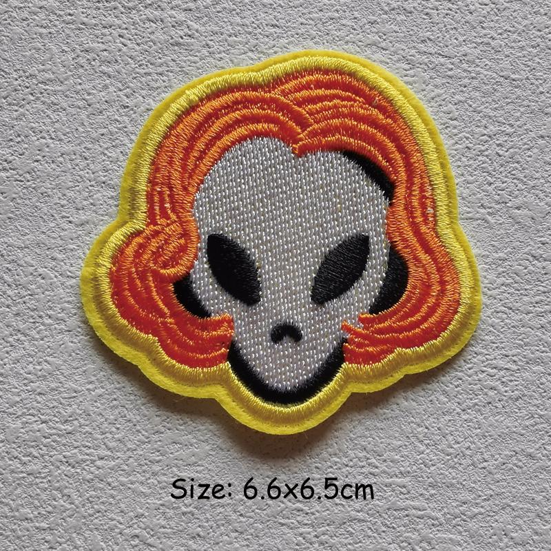 Alien Planet Rocket Patch Iron On Embroidered Sew On Sun Astronaut Jet Aircraft Meteorite Patch Fabric New Heat Transfer Garment Accessory DIY