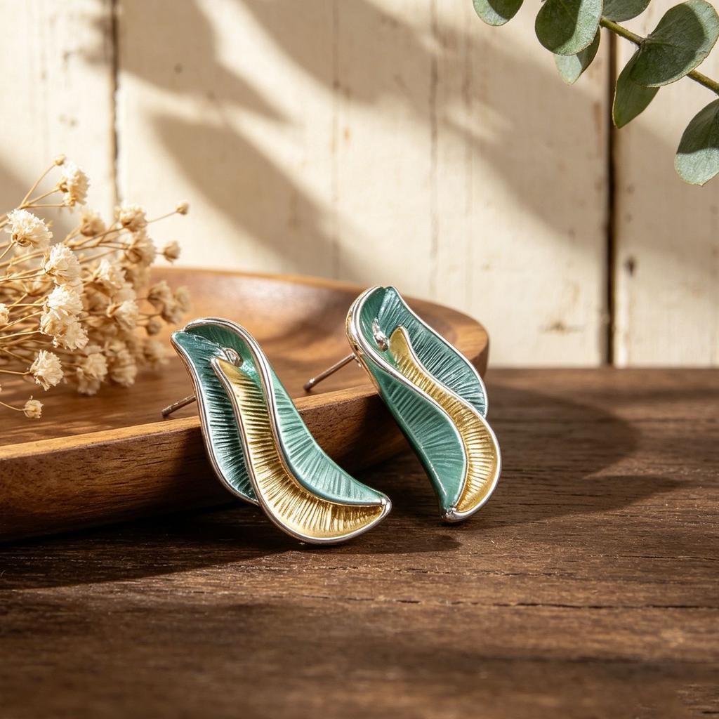 Popular hand-painted Mori feather stud earrings personalized versatile light luxury high-end women's earrings