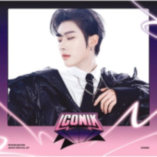 ZEROBASEONE Japan Special EP Album [ICONIK]