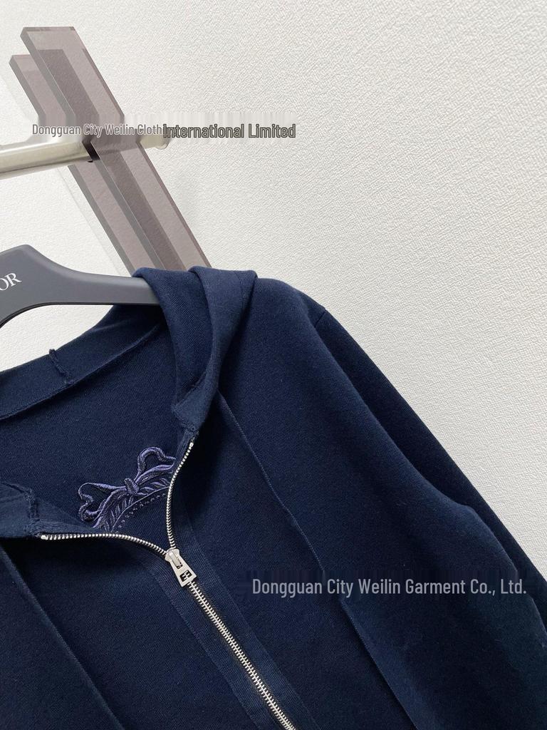Women's Loose Fit Wool Hooded Knit Cardigan Jacket: Cozy, Soft, Zip-Up Long Sleeve, Solid Color for Autumn and Winter.