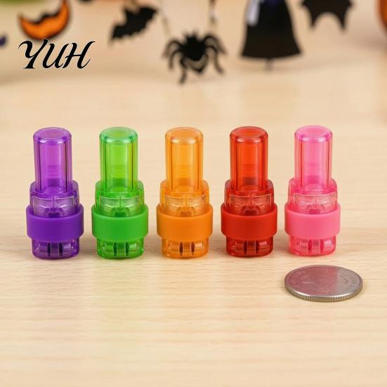 Plastic Projection Flashlight Halloween Finger Projector Light with Pumpkin Ghost Bat Patterns, Glowing Ring Toy for Kids, Spooky Party Prop LED Lamp