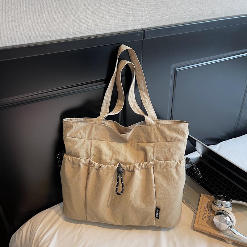 Commuting Large Capacity Nylon Bag Women's Multi-Pocket Shoulder Tote Bag Student Class Bag