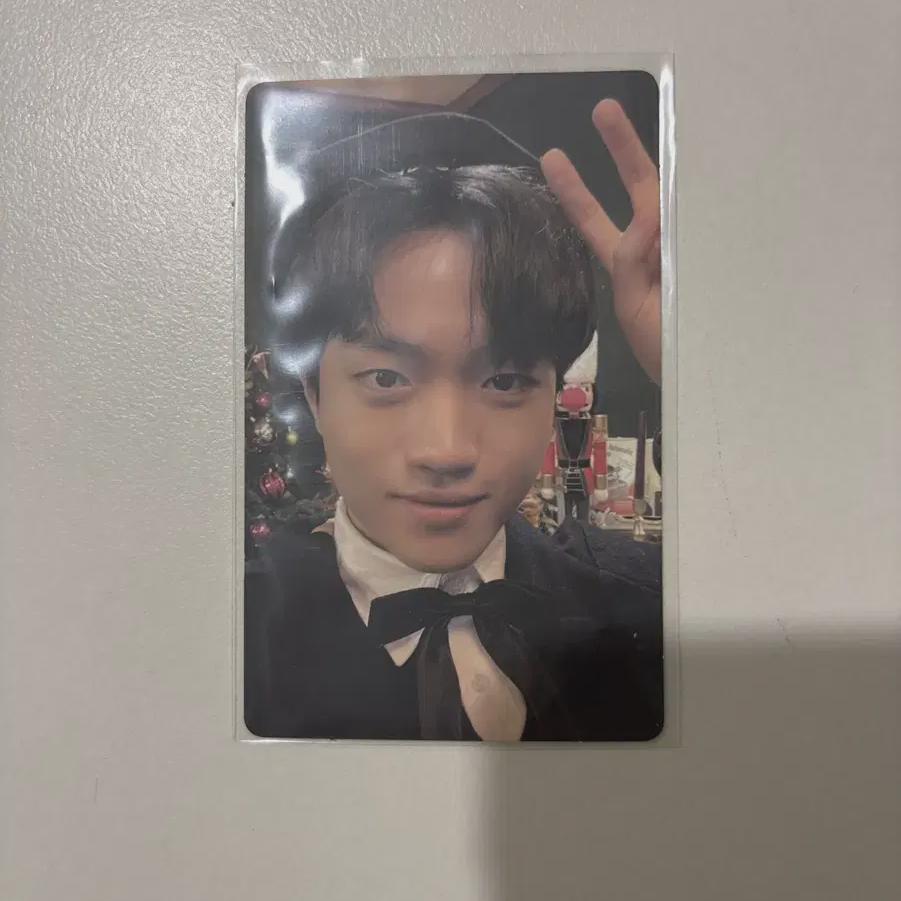 

T1 Keria T1 Keria 2023 Season s Greetings Photo Card