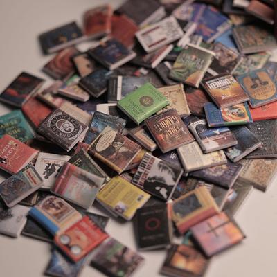 200 szt. Miniatury Książki do Domku dla Lalek Książki o Lęku Akcesoria do Półki z Książkami Mini Książki Akcesoria Do Dekoracji Domek dla Lalek Miniatura