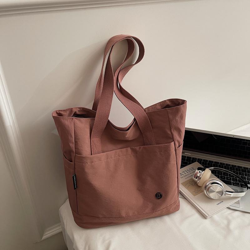 Large Capacity Shoulder Bag Winter New Fashion Bag Student Bag Simple Casual Handbag