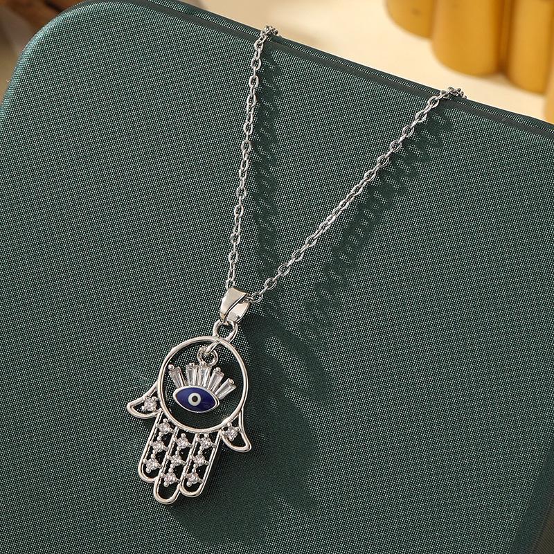 Beliebte Halskette mit blauem bösen Blick aus Titanstahl für Damen – Vielseitiger und personalisierter Schlüsselbeinkettenschmuck